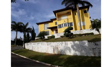 Casa em Santana de Parnaíba, Tarumã, Rua Tupiniquins, 19, Condomínio Tarumã, Santana de Parnaíba/SP, SP. Área: 316m2