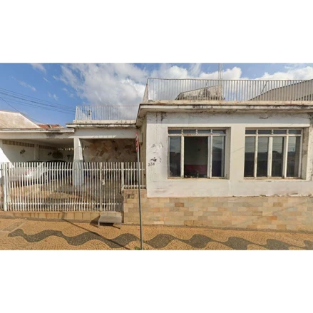 Casa em Descalvado, CENTRO, RUA BARÃO DO DESCALVADO, 336, CENTRO, SP. Área: 253.56m2