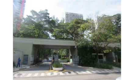 Vaga de garagem em São Paulo, Vila Suzana, Rua Marechal Hastinfilo de Moura, 338, SP. Área: 32.71m2