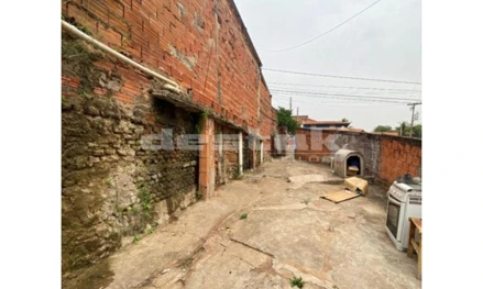 Terreno em Americana, Residencial Vale Das Nogueiras, Rua dos Caquizeiros, 15 - Residencial Vale das Nogueiras, SP. Área: 151m2