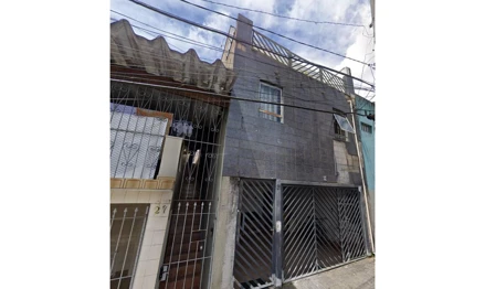Sobrado em Santo André, Vila Palmares, Rua Rio Branco, 31, SP. Área: 73m2