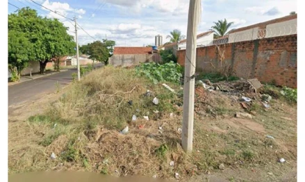 Terreno em Bauru, Jardim Terra Branca, Rua José Carlos de Carvalho, 213, SP. Área: 186m2