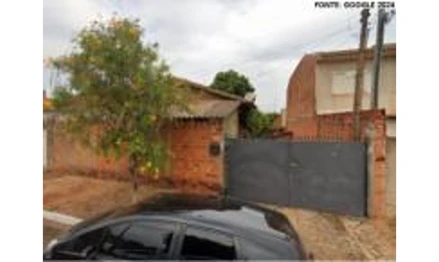 Casa em Ourinhos, Jardim Nazareth, Rua Elias Gardim, nº 60, Jardim Nazareth, SP. Área: 59.98m2