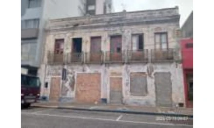 Prédio em Rio Grande, , Rua Marechal Floriano sob nº 482, 484 e 486, RS. Área: nullm2