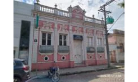 Outros em Bagé, , R. Dr. Veríssimo, 56, Praça Carlos Telles, RS. Área: nullm2
