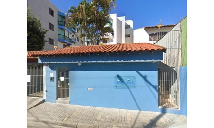 Apartamento em Mogi das Cruzes, Vila Santana, Rua Rosa Boratto, 275, Apto. 07, Bloco B, 3º andar ou 4º pavimento do Conjunto Residencial Serra Azul, Vila Santana, Mogi das Cruzes/SP. CEP 08730-720, SP. Área: 82.33m2