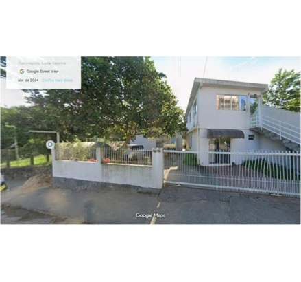 Casa em Florianópolis, João Paulo, Rodovia João Paulo, n. 1707, SC. Área: 192.5m2