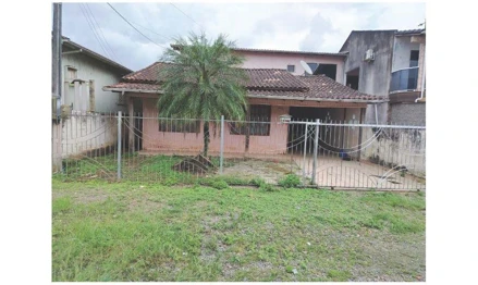 Casa em Braço do Norte, São Francisco De Assis, Rua Adelmo Crisóstomo De Oliveira, Nº 438, Bairro São Francisco De Assis, Braço Do Norte, SC, SC. Área: 285.42m2