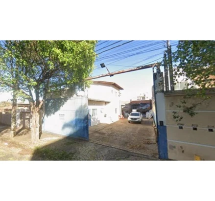 Comercial em Uberlândia, Santa Mônica, Rua João Limírio dos Anjos, 2.096, MG. Área: 145.44m2
