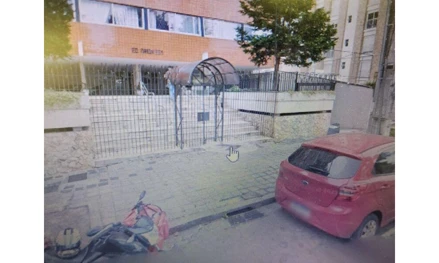 Apartamento em Curitiba, Centro, Rua Benjamin Constant, 551- Apto 132, PR. Área: 110.7m2 Apartamento em Curitiba, Centro, Rua Benjamin Constant, 551- Apto 132, PR. Área: 110.7m2