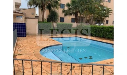Apartamento em Ribeirão Preto, Jardim Anhanguera, Rua Professor José Coelho Gomes Ribeiro, nº 741, Apartamento 24 (Térreo), Condomínio Residencial dos Bosques, Torre Cerejeira, SP. Área: 63.03m2