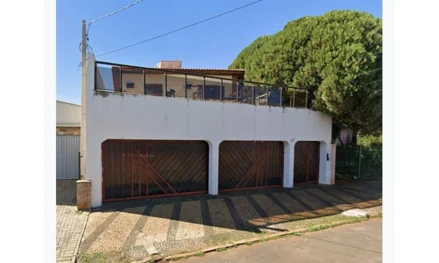 Casa residencial em Piracicaba, Cidade Jardim, Avenida Itália, nº 237, SP. Área: 521.11m2