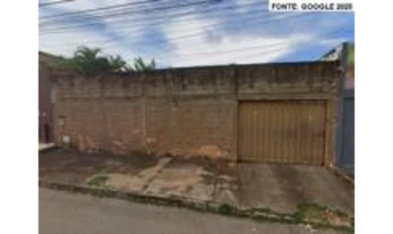 Sobrado em Valparaíso de Goiás, Esplanada I, Rua E, Valparaíso de Goiás, GO. Área: 360m2