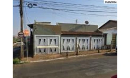 Casa em Rio Verde, Centro Da Região, Rua Alameda Contorno, nº 1091, parte do lote 02, quadra 21-A, GO. Área: 44.82m2