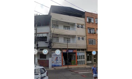 Apartamento em Ubá, Centro, Rua Quinze de Novembro, n 117, MG. Área: 161.15m2