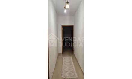 Prédio em Botucatu, Jardim Peabiru, Rua Domingos Cariola, 10, SP. Área: 306.9m2