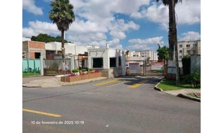 Apartamento em Araucária, Costeira, Rua Minas Gerais, 985, PR. Área: 46.237m2
