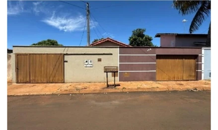 Outros em Itumbiara, Santos Dumont, Rua Paranaíba, n 1766, GO. Área: nullm2