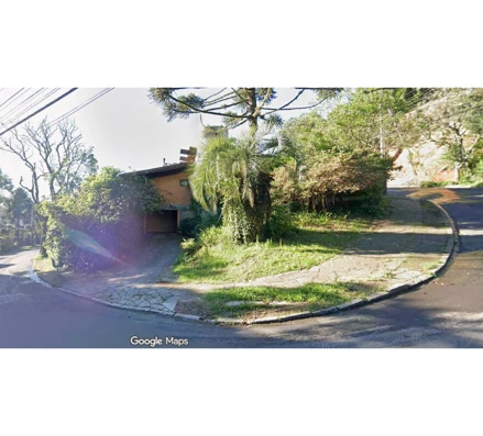 Casa em Porto Alegre, Teresópolis, R. Fernando Osório, 650, RS. Área: 850.56m2