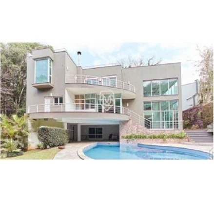 Casa em Curitiba, São João, Avenida Fredolin Wolf, 3833, PR. Área: 883.66m2