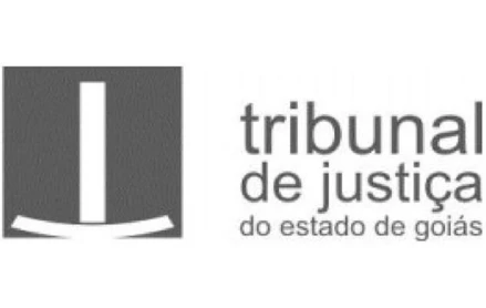 Sobrado em Joinville, Adhemar Garcia, Rua Ivone Carazzai Giuliari, 286, SC. Área: 330m2