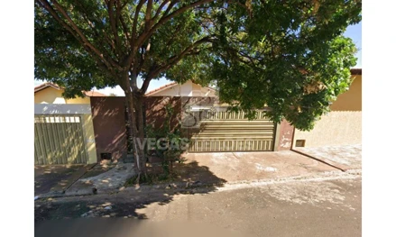 Prédio residencial em Ribeirão Preto, Jardim Paiva, Rua Professor Doutor Nassim Iazigi, 495, SP. Área: 200m2
