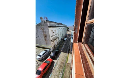 Apartamento em Rio Grande, Centro, Travessa Afonso, 21- Apartamento 401 - Condomínio Orbis, RS. Área: 61.73m2