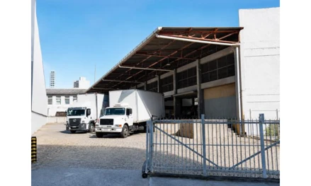 Comercial em Osasco, Continental, Av. Manoel Pedro Pimentel, 50, Osasco, SP, SP. Área: 1565.8m2