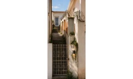 Casa em Sorocaba, Vila Carvalho, Rua Voluntários da Pátria, 512 - Vila Carvalho - Sorocaba - SP, SP. Área: 221.4m2
