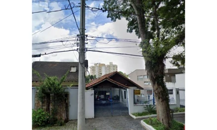 Casa em São Paulo, Jardim Londrina, Avenida General Cavalcanti de Albuquerque, Jardim Londrina, SP. Área: 219m2