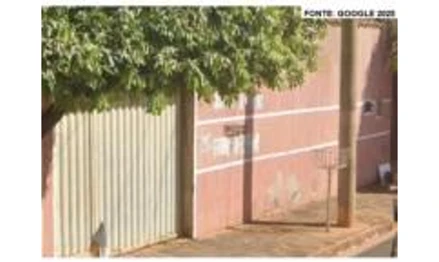 Casa em Conceição das Alagoas, Dom Maruca, Rua Joaquim Nunes da Silva, nº 436, Bairro Dona Maruca, MG. Área: 300m2