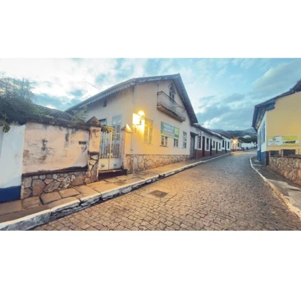 Casa em Sabará, Centro, RUA DOM PEDRO II, 95, MG. Área: 575m2
