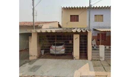 Casa em Avaré, Centro, Rua Sergipe, Centro, SP. Área: 98.83m2