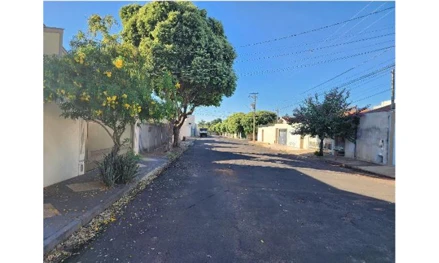 Casa em Araçatuba, null, Rua Guatemala, Planalto, SP. Área: nullm2