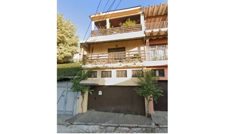 Casa em São Paulo, Vila Palmeiras, Rua Manuel Correia, 885, SP. Área: 320m2