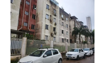 Apartamento em Cachoeirinha, Vila Cachoeirinha, Rua Papa João XXIII, 673- Apto 302 - Bloco 14 - Condomínio Residencial Papa João XXIII, RS. Área: 68.82m2