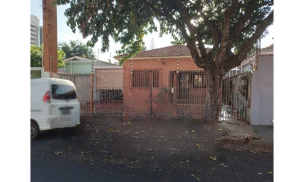 Casa em Araraquara, null, Rua Diogenes Munis Barreto, 36 - Centro - Araraquara/SP, SP. Área: nullm2