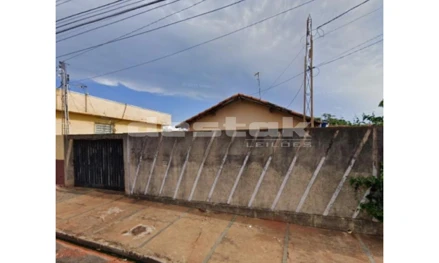 Terreno em Bebedouro, Jardim Alvorada, Rua Augusto de Carvalho, número 331, Jardim Alvorada - Bebedouro - SP, SP. Área: 312m2 Terreno em Bebedouro, Jardim Alvorada, Rua Augusto de Carvalho, número 331, Jardim Alvorada - Bebedouro - SP, SP. Área: 312m2