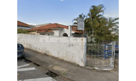 Casa em Jundiaí, Vila Arens/Vila Progresso, Rua General Carneiro, 459 - Vila Arens II - Jundiaí - SP, SP. Área: nullm2