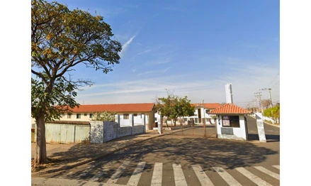 Apartamento em Araras, Conj. Hab. Narciso Gomes, Avenida Presidente Costa e Silva, 121 - Conjunto Habitacional Narciso Gomes, Araras - SP, Brasil, SP. Área: 44.28m2