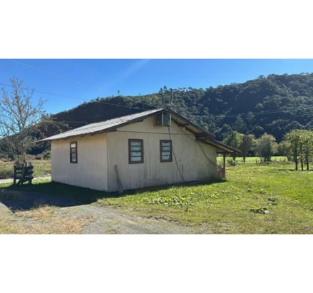  em Bom Retiro, null, Estrada geral Paraíso da Serra, SC. Área: 84570m2