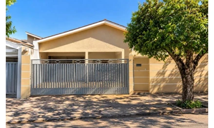 Casa em Andradina, Jardim Das Aguas, Rua Dom Bosco, 439 - Jardim das Aguas - Andradina - SP, SP. Área: 298.08m2