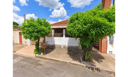 Casa em Américo Brasiliense, null, R. Vitório Brizolari, 17, Américo Brasiliense, SP, SP. Área: nullm2