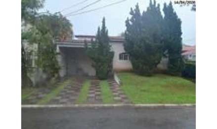 Casa em Santana de Parnaíba, Alphaville, Alameda Apucarana, lote 06, quadra 16, Alphaville Residencial 12, SP. Área: 445.66m2 Casa em Santana de Parnaíba, Alphaville, Alameda Apucarana, lote 06, quadra 16, Alphaville Residencial 12, SP. Área: 445.66m2