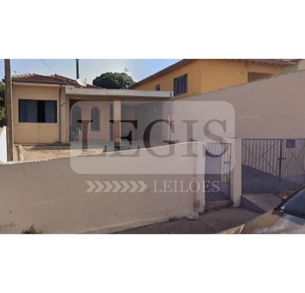 Casa em Jaboticabal, Centro, Rua Oswaldo Martins Cruz, nº 65, Bairro Sorocabano, Jaboticabal/SP., Jaboticabal - SP, SP. Área: 154m2