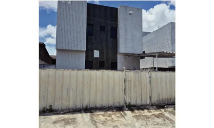 Apartamento em João Pessoa, Funcionários, Rua Comerciante José Formiga de Assis, Cidade dos Funcionários, PB. Área: 200m2