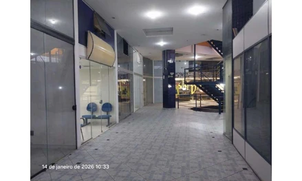 Comercial em Curitiba, Centro, Praça Senador Correa e Rua Conselheiro Laurindo nº 600, PR. Área: 3.4m2