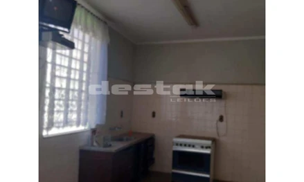 Casa em Amparo, Centro, RUA WASHINGTON LUIZ n°292, Centro - Amparo - SP, SP. Área: 7m2 Casa em Amparo, Centro, RUA WASHINGTON LUIZ n°292, Centro - Amparo - SP, SP. Área: 7m2
