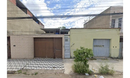 Casa em Ipatinga, Veneza, Rua Teresina, nº 75, bairro Veneza, MG. Área: 48.15m2