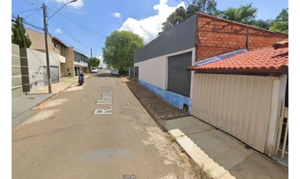 Comercial em Fartura, Vila Nova, Rua Mario Stella, 415, SP. Área: 215m2